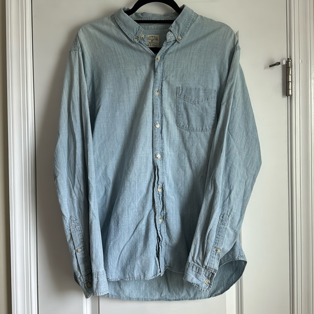 Men’s J Crew Chambray Button Down - Size L